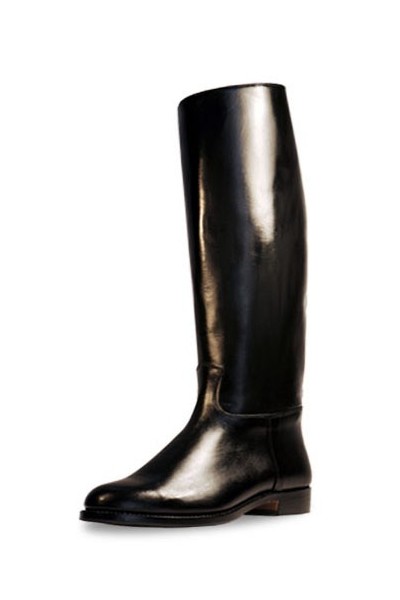Glossy black leather horse riding boots 