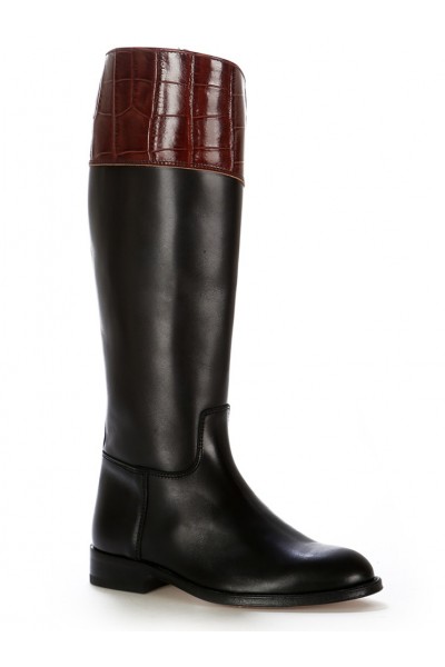 Two-tone leather boots for horse riding 