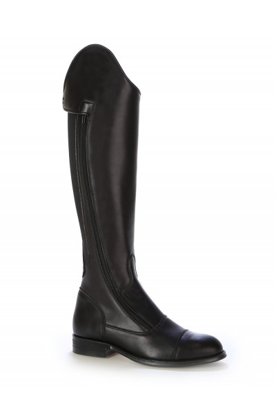 Black leather horse riding boots 