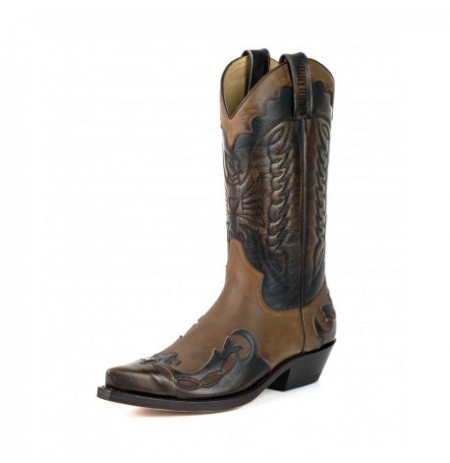 elegant cowboy boots